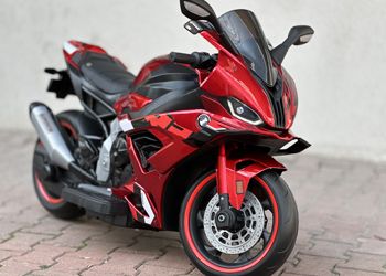 Kırmızı Racing Ducati Akülü Motor 